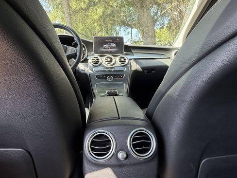 Used 2016 Mercedes-Benz C 300 Sedan image 38