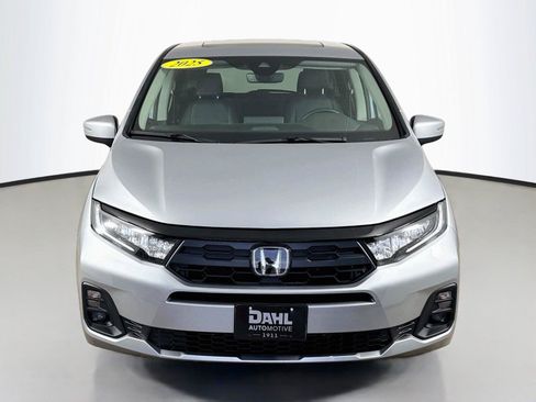 Certified 2025 Honda Odyssey EX-L image 3