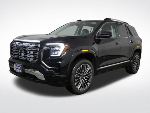 New 2026 GMC Terrain Denali w/ LPO, Black Badging Package AWD/4WD image 5