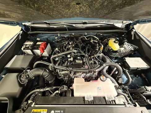 Certified 2025 Toyota 4Runner TRD Off-Road Premium image 9