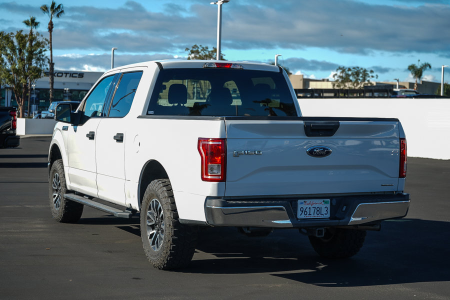 Used 2015 Ford F150 XLT w/ Equipment Group 301A Mid RWD image 6