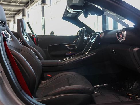 New 2024 Mercedes-Benz SL 63 AMG 4MATIC image 15