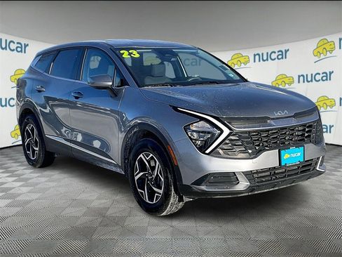 Used 2023 Kia Sportage LX image 1