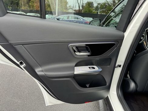 Certified 2025 Mercedes-Benz GLC 300 4MATIC image 15