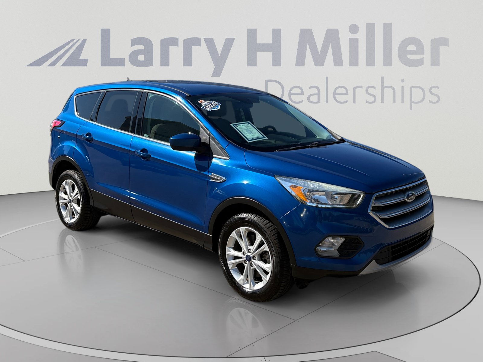 Used 2017 Ford Escape SE AWD/4WD image 7