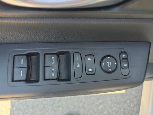 Used 2024 Honda CR-V EX image 20