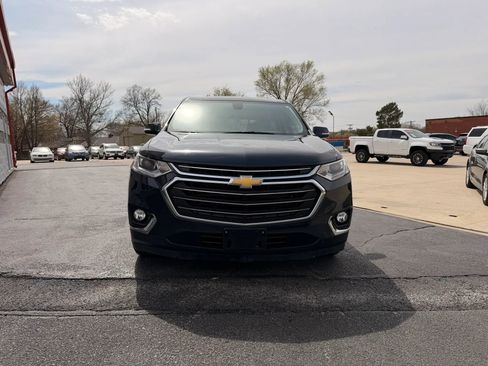 Used 2019 Chevrolet Traverse LT w/ LT Premium Package FWD image 9