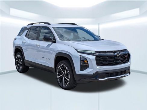 New 2026 Chevrolet Equinox RS w/ Convenience Package III FWD image 9