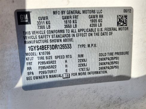 Used 2013 Cadillac Escalade Luxury AWD/4WD image 16