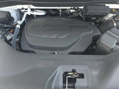 Used 2024 Honda Passport TrailSport image 35