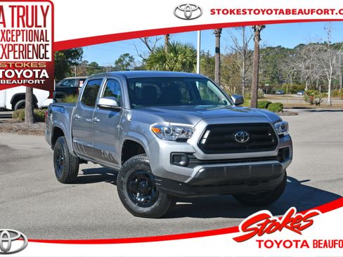 Certified 2023 Toyota Tacoma SR image 1