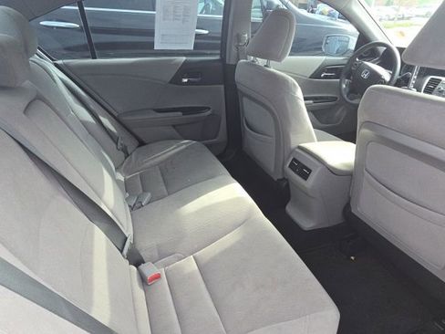 Used 2014 Honda Accord EX image 12