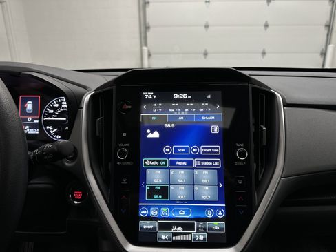 Used 2024 Subaru Crosstrek 2.0i Premium AWD/4WD image 30
