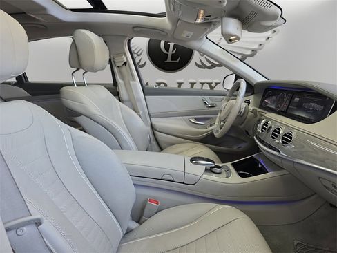 Used 2016 Mercedes-Benz S 550 Sedan image 15