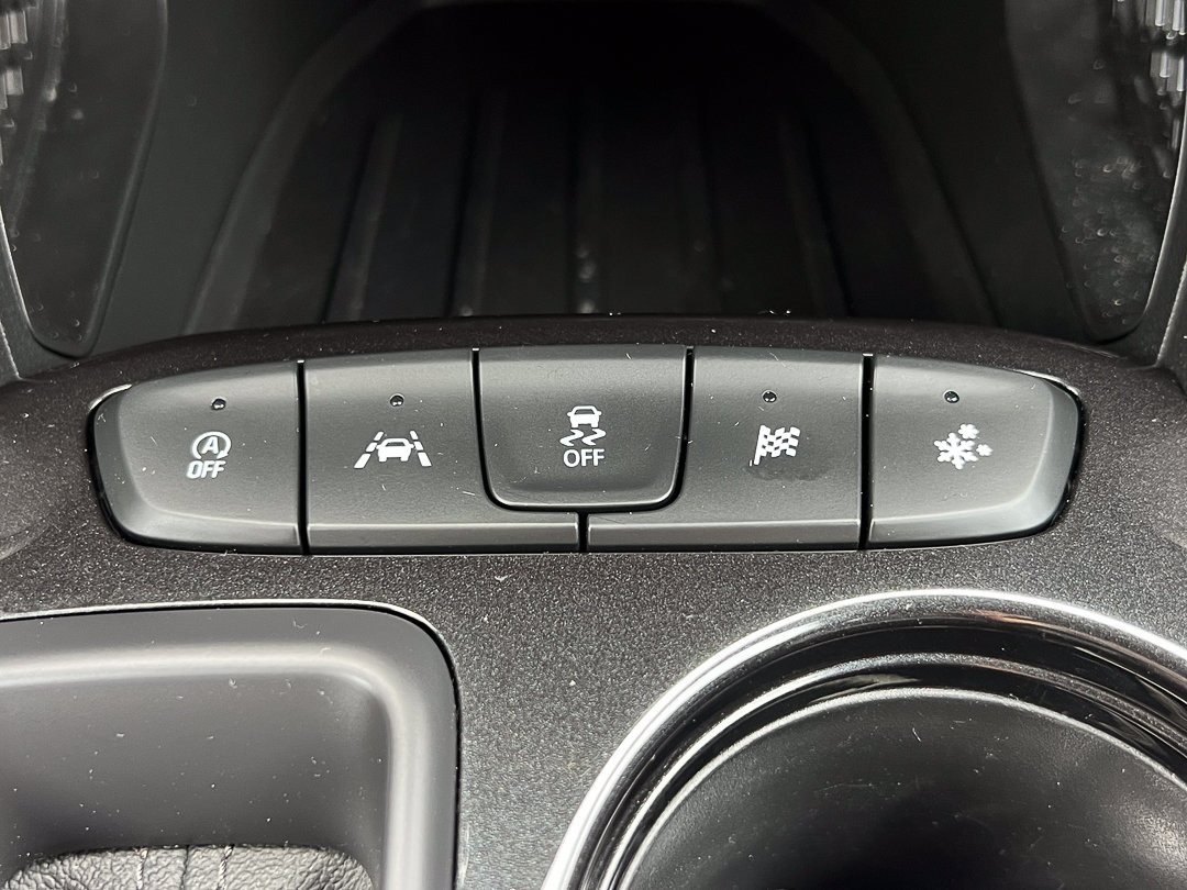 Used 2023 Chevrolet TrailBlazer LT w/ Convenience Package FWD image 23