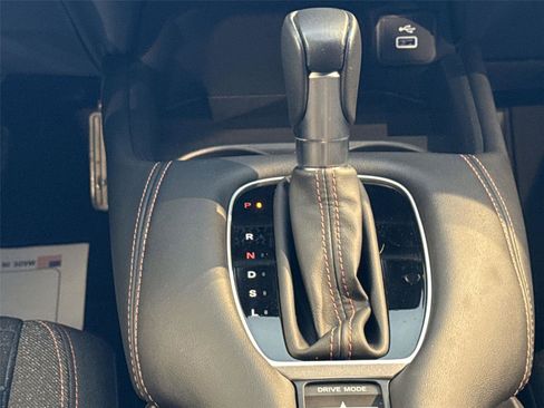 Used 2025 Honda HR-V Sport image 20