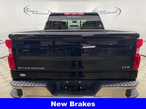 Certified 2023 Chevrolet Silverado 1500 LTZ w/ LTZ Premium Package AWD/4WD image 5