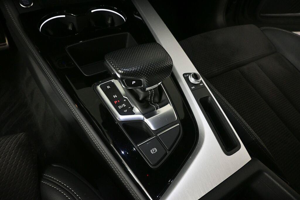 Used 2021 Audi A4 2.0T Premium Plus w/ Premium Plus Package AWD/4WD image 15