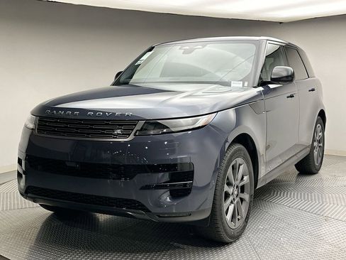 Used 2024 Land Rover Range Rover Sport SE AWD/4WD image 1