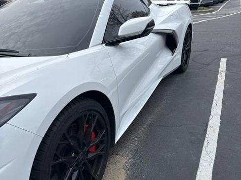 Used 2025 Chevrolet Corvette Stingray w/ Z51 Performance Package image 2