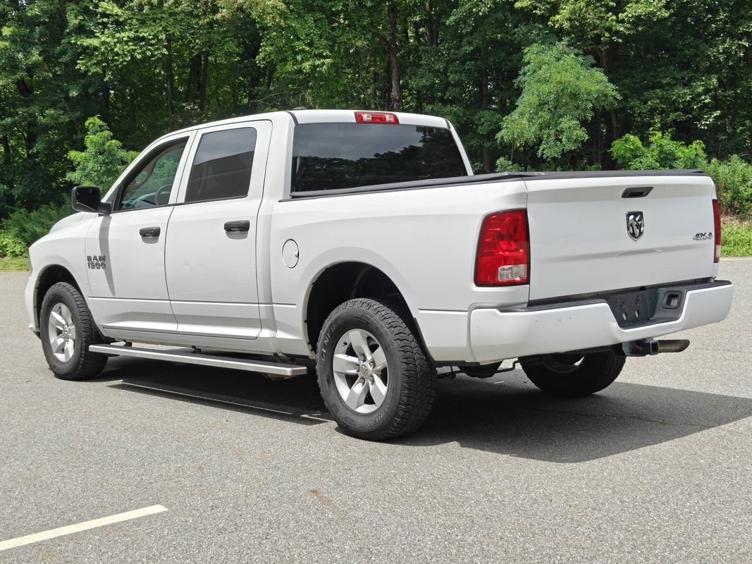 Used 2018 RAM 1500 Express AWD/4WD image 5