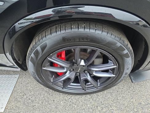 Used 2018 Dodge Durango SRT w/ SRT Interior Appearance Group AWD/4WD image 8