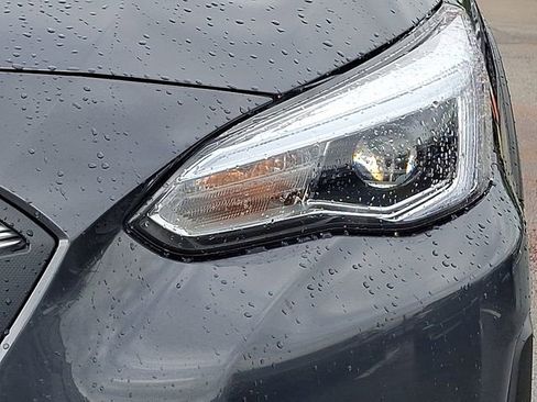 Used 2023 Subaru Crosstrek 2.5i Limited AWD/4WD image 9
