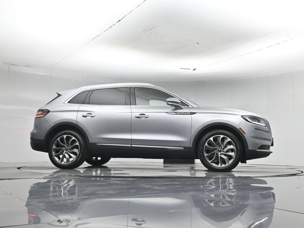 Used 2023 Lincoln Nautilus Reserve FWD image 50