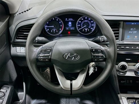 Used 2019 Hyundai Elantra SEL w/ Cargo Package image 11