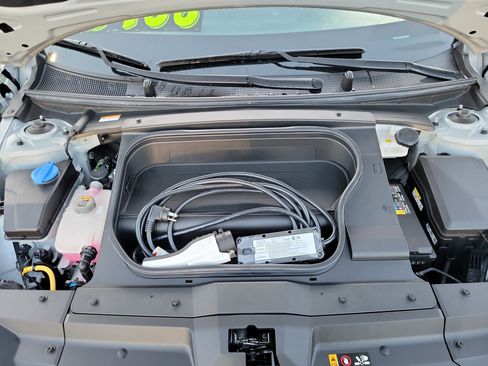 Used 2023 Hyundai Ioniq 6 SEL RWD image 26
