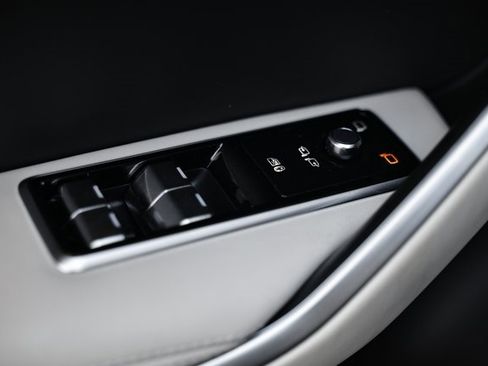 New 2026 Jaguar F-PACE R-Dynamic S image 21