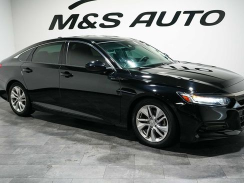 Used 2018 Honda Accord LX image 8