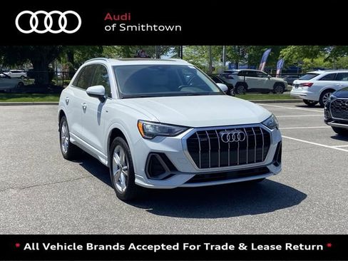 Used 2022 Audi Q3 2.0T Premium w/ Convenience Package AWD/4WD image 1
