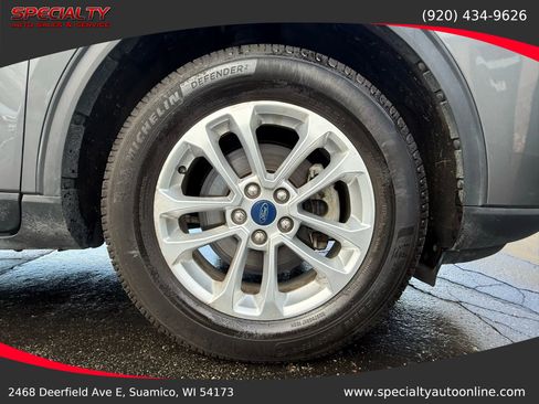 Used 2022 Ford Escape SE w/ Cold Weather Package image 41