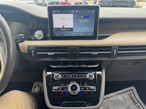 Used 2022 Lincoln Corsair Reserve w/ Equipment Group 201A AWD/4WD image 23