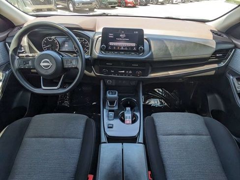 Used 2023 Nissan Rogue SV FWD image 16