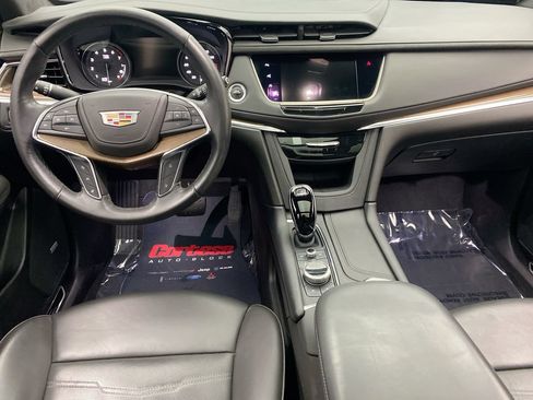 Used 2023 Cadillac XT5 Premium Luxury w/ Platinum Package AWD/4WD image 15
