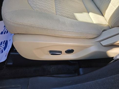 Used 2017 Ford Explorer 4WD image 12