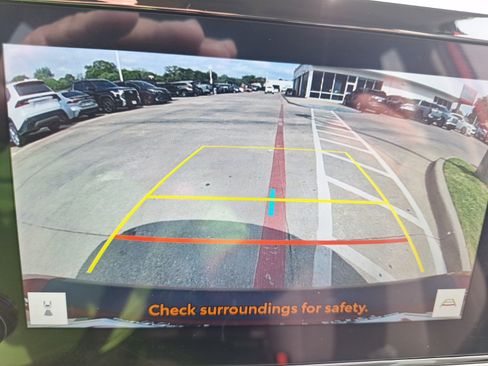 Used 2025 Toyota Camry LE w/ Convenience Package image 25