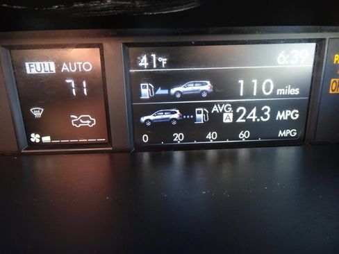 Used 2017 Subaru Forester 2.5i Premium w/ Popular Package #2A image 26