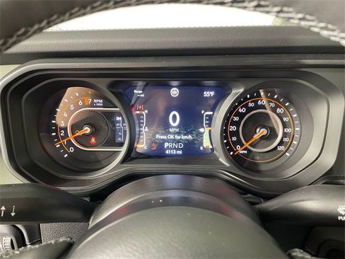 Certified 2025 Jeep Gladiator Mojave image 5