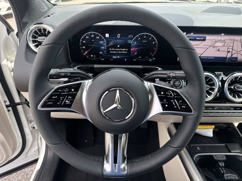 Used 2026 Mercedes-Benz GLA 250 image 10