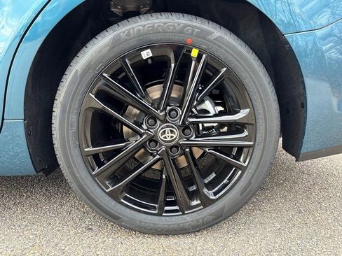 New 2026 Toyota Camry SE image 10