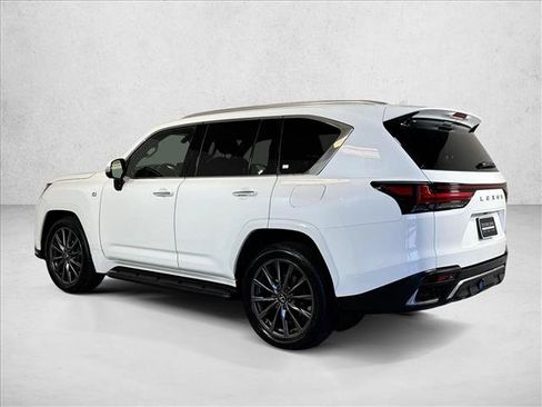 Used 2024 Lexus LX 600 F Sport AWD/4WD image 7