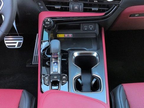 New 2026 Lexus NX 450h+ F Sport image 19