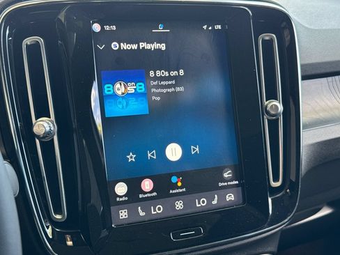 Certified 2023 Volvo C40 P8 Recharge Plus AWD/4WD image 17