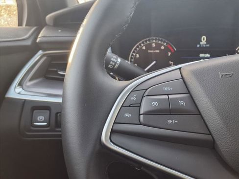 Used 2025 Cadillac XT5 Luxury image 14