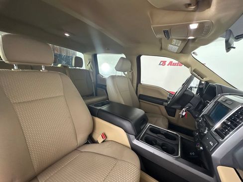 Used 2017 Ford F350 XLT w/ XLT Premium Package AWD/4WD image 37