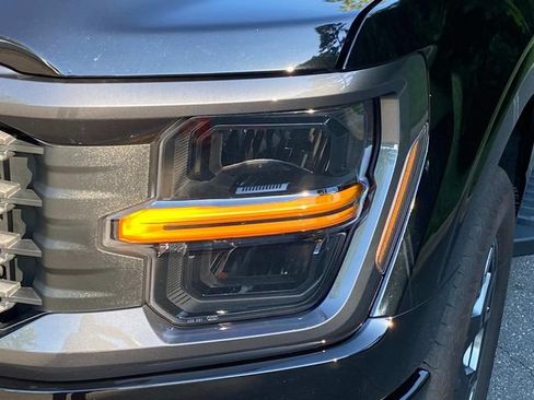Used 2024 Ford F150 STX AWD/4WD image 5