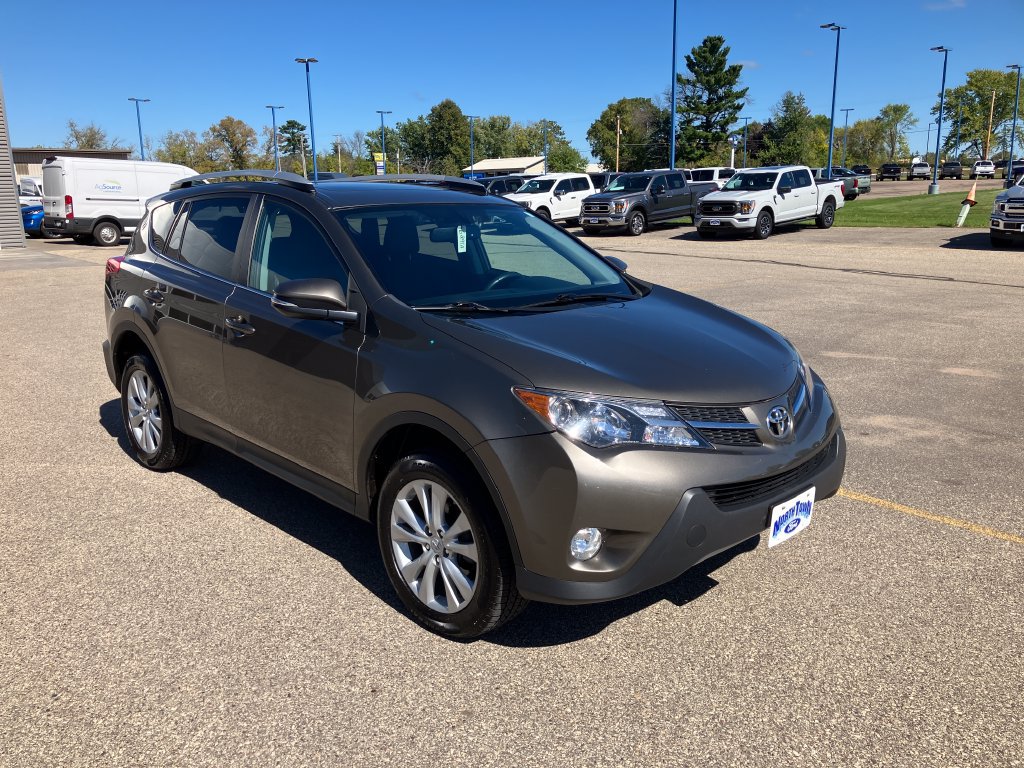 Used 2014 Toyota RAV4 Limited AWD/4WD image 4